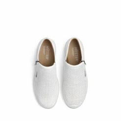 Hotter Daisy White Zip-Up Deck Shoes -Hotter Shop unnamed file 2177