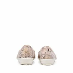 Hotter Wide Fit Natural Robyn Classic Ballet Pumps -Hotter Shop unnamed file 41